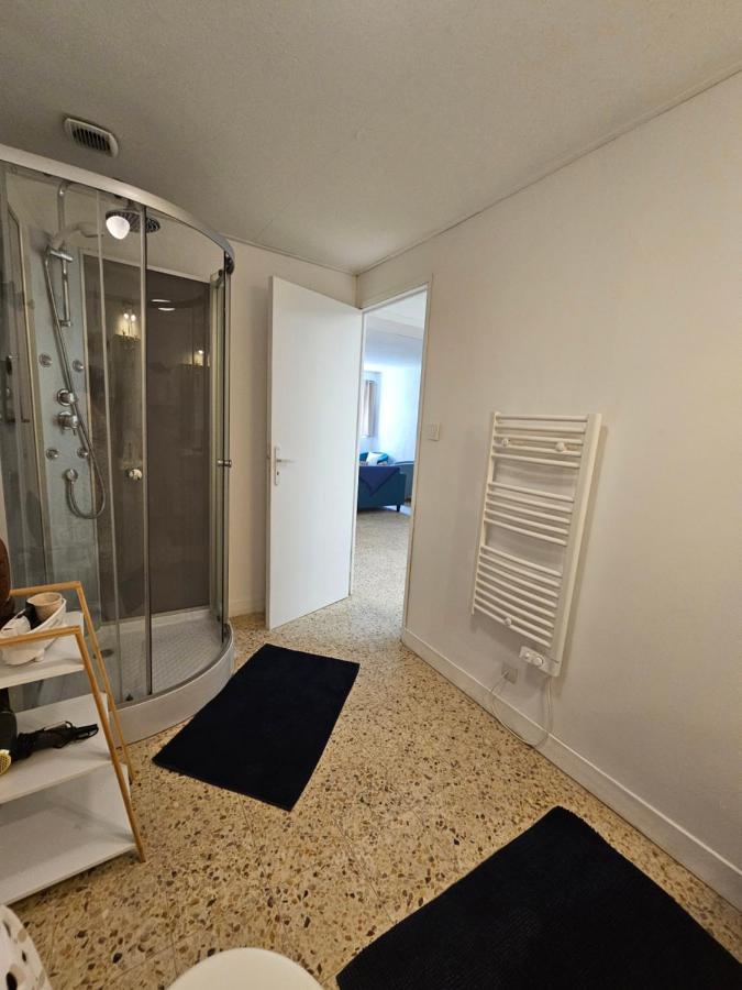 Maisonnette Marine Landeronde Esterno foto